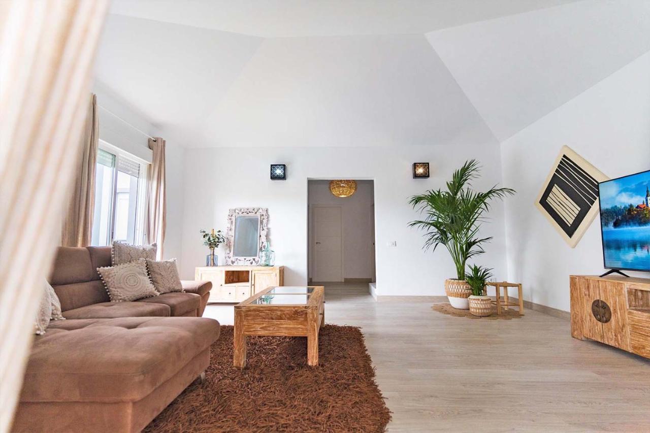 Villa Namaste Адехе Экстерьер фото